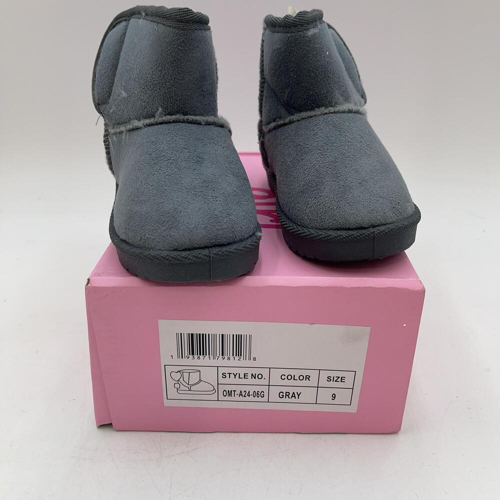 Shearling Style Ankle Boots Girls Size 9 Gray Faux Suede Faux Fur Lined Winter